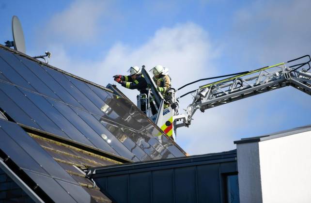 Storm Response by the Hünxe Volunteer Fire Department ** FOR EDITORIAL PURPOSES ONLY ** EDITORIAL USE ONLY ** p The Hünxe Volunteer Fire Department was called to Stende Copyright: MarkusxJoosten doc8862y1fmvw45slixksg ,EDITORIAL USE ONLY Copyright: MarkusxJoosten
