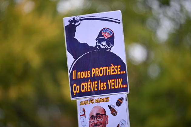 Demonstrators gather near Porte d Italie amid ongoing protests in Paris PARIS, FRANCE - OCTOBER 24: Demonstrators gather near Porte d Italie in southern Paris, chanting slogans ahead of planned marches, while security forces closely monitor the area in Paris, France, on October 24, 2026. Mouneb Taim Anadolu Paris France. Editorial use only. Please get in touch for any other usage.  Copyright: x2026xAnadoluxMounebxTaimx