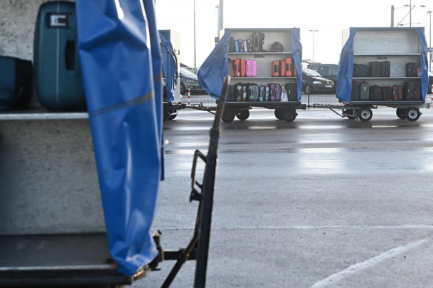 Limited ferry service on the North Sea Numerous suitcases are waiting to be picked up at the port of Norddeich, Norddeich, Lower Saxony, Germany Copyright: xdiebildwerftx