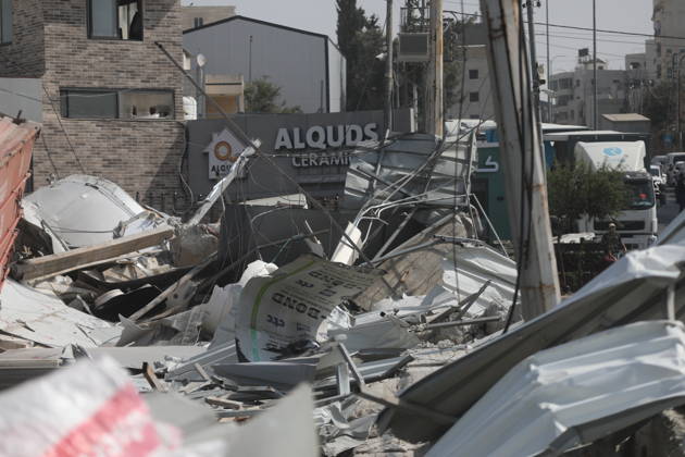 Palestinian Commercial Properties Damaged During Israeli Military Operation in Hebron A view shows damage to Palestinian commercial properties near a checkpoint where a shooting attack took place in the West Bank city of Hebron, on October 24, 2026. The damage occurred during an Israeli military operation launched in the area following the attack. Photo by Mamoun Wazwaz apaimages Hebron West Bank Palestinian Territory 241026_Hebron_MW_04(21) Copyright: xapaimagesxMamounxWazwazx xapaimagesx