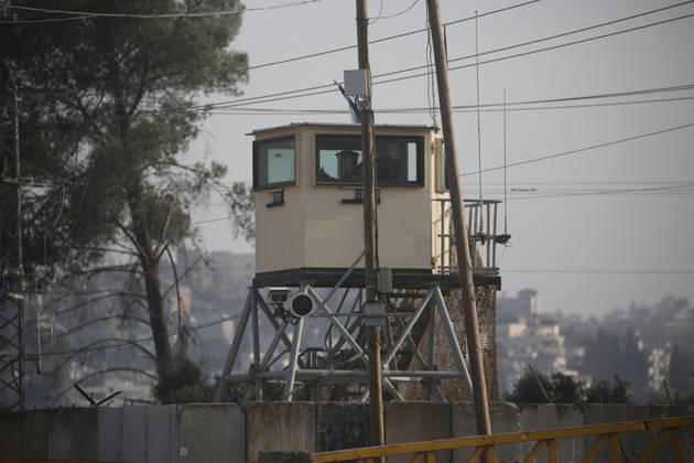 Israeli Military Watchtower Seen Near Checkpoint Close to Nablus A view shows an Israeli military site with a watchtower at a checkpoint near the West Bank city of Nablus, on October 24, 2026, amid tightened military measures and restrictions on Palestinian movement. The scene comes after the Israeli army announced a security closure across the West Bank, including the city of Hebron, following a shooting attack on Friday. Photo by Mohammed Nasser apaimages Nablus West Bank Palestinian Territory 241026_Nablus_MN_00(2) Copyright: xapaimagesxMohammedxNasserx xapaimagesx