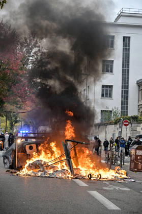 Clashes During The Yellow Vests Protest Act II - Lyon Clashes during the Yellow Vests Protest Act II In Lyon, France on 24 October 2026. Photo by ABACAPRESS.COM Lyon France  Copyright: xABACAx