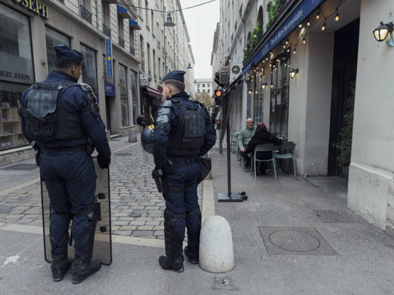 Lyon France Anti-Government Protest Two police officers stand on a pedestrian street in central Lyon, France, on October 24, 2026. Police maintained a presence in Lyon as authorities restricted gatherings in parts of the city following unrest during demonstrations the previous weekend. Lyon Rhone Alpes France Copyright: xAbolfazlxSalmanzadehx