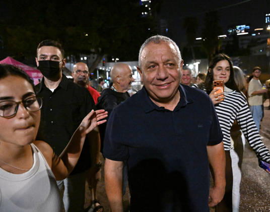 Gadi Eisenkot, Head of the Yashar Party, arrives at a protest in Hostage Square in Tel Aviv, three days before the election, demanding an independent State Commission of Inquiry into the failures surrounding the October 7, 2023, Hamas massacre, on Saturday, October 24, 2026.  JER2026102411 DEBBIExHILL