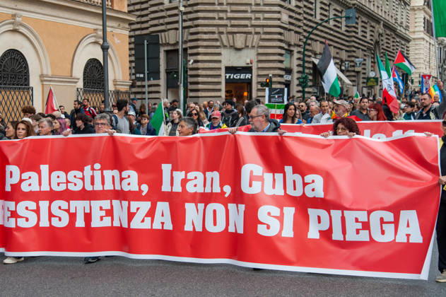 IPA90132242 - October 24, 2026: Demonstration in Rome organized by the October 17 Movement. P.S.: The photo may be used provided that the context in which it was taken is respected and that there is no intent to defame or disparage the individuals depicted.  Copyright: xStefanoxRonchinix xStefanoxxRonchinix IPA90132242