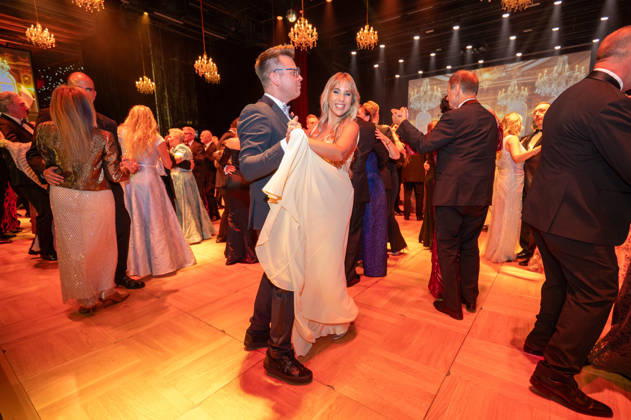 Leipzig: 30th Leipzig Opera Ball at Augustusplatz, October 24, 2026, starting at 5:00 p.m. Leipzig, Augustusplatz, Leipzig Opera, Photographer: EHL Media, Rico Welzel. Pictured: Annemarie Eilfeld, singer, and Dominik Ledea. On October 24, 2026, the 31st Leipzig Opera Ball will take place at the Leipzig Opera. Once again, dozens of national a Copyright: xEHLxMedia RicoxWelzelx 20261024_opernball-saal_7