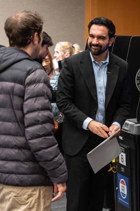 October 24, 2026, Bronx, New York, USA: Mayor Zohran Mamdani speaks to people as they cast vote on the first day of early voting in general election at polling station at Metropolitan Museum of Art in New York, NY on October 24, 2026. Bronx USA  - ZUMAr339 20261024_znp_r339_020 Copyright: xLevxRadinx