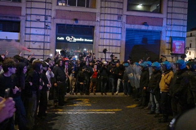 Demonstration against the government in Rome ROME, ITALY - OCTOBER 24: Police officers and water cannon vehicles block a road as anti-government protesters attempt to march toward the prime minister s office, on October 24, 2026 in Rome, Italy. Demonstrators taking part in the protest came face to face with security forces as police prevented them from advancing. Baris Seckin Anadolu Rome Italy. Editorial use only. Please get in touch for any other usage.  Copyright: x2026xAnadoluxBarisxSeckinx