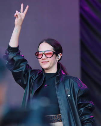 October 24, 2026, Tijuana, Baja California, Mexico: Mexican singer XIMENA SARINANA flashes a peace sign to the crowd during her performance on stage at the Tecate Peninsula 2026 music festival at Explanada Estadio Caliente in Tijuana, Baja California, Mexico, October 24, 2026. Tijuana Mexico - ZUMAm311 20261024_zip_m311_005 Copyright: xAlbertoxMartinezx