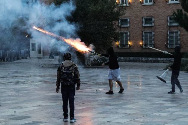 October 24, 2026, Tirana, Albania: TIRANA, ALBANIA, OCTOBER 24, 2026: Demonstrators clash with riot police during an anti-government protest in central Tirana. Protesters throw stones, pyrotechnics and petrol bombs, while police use tear gas, water cannons and rubber bullets. The demonstrations call for Prime Minister Edi Rama™s resignation, increased support for education and greater political accountability. Tirana Albania - ZUMAq101 20261024_zna_q101_361 Copyright: xVlasovxSulajx