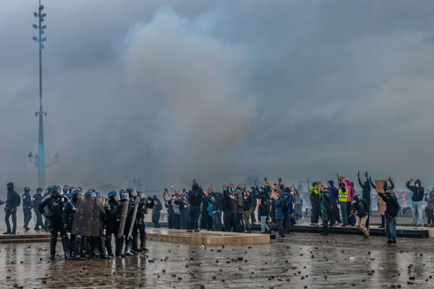 October 24, 2026, Bordeaux, Nouvelle-Aquitaine, France: In Bordeaux, the march on the second day of protests against the rising cost of living initially proceeded peacefully. At the end of the route, violent clashes broke out on the sidelines between groups of demonstrators and law enforcement officers. Projectiles were thrown at riot police, who used tear gas to disperse the groups. Participants in the mobilization also included members of the Yellow Vests movement. Bordeaux France - ZUMAh207 20261024_zip_h207_034 Copyright: xFabricexHebertx