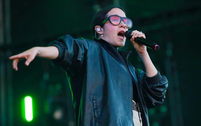 October 24, 2026, Tijuana, Baja California, Mexico: Mexican singer and actress XIMENA SARINANA performs live on stage while holding a microphone and gesturing to the audience during the Tecate Peninsula 2026 music festival at Explanada Estadio Caliente in Tijuana. Tijuana Mexico - ZUMAm311 20261024_zip_m311_006 Copyright: xAlbertoxMartinezx