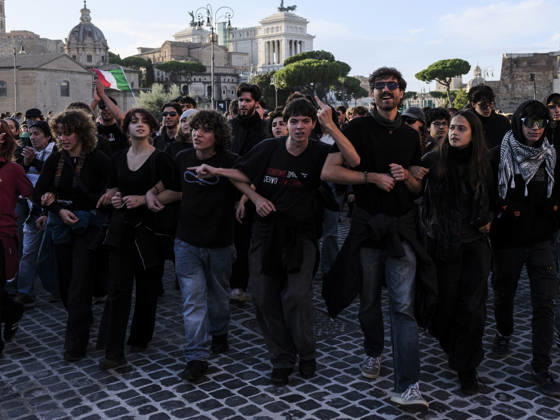 Rome Anti War Protest Demonstrators march together during an anti-war protest in Rome, Italy on October 24, 2026. Demonstrators took part in an anti-war march under the slogan Keep Italy Out of the War . Protesters further voiced opposition to Italy s involvement in armed conflicts, military rearmament and government policies. Rome Lazio Italy Copyright: xAndreaxCalandrax