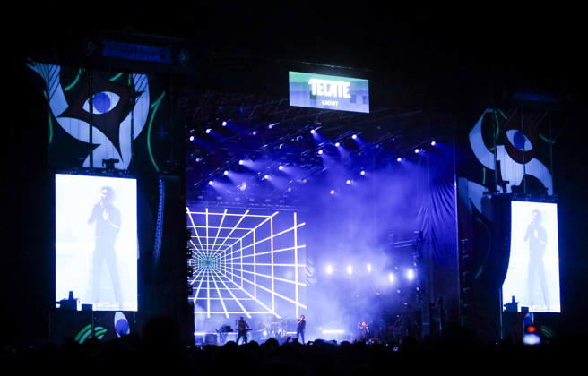 October 24, 2026, Tijuana, Baja California, Mexico: October 24, 2026, Tijuana, Baja California, Mexico: Mexican rock band Enjambre performs on the main stage under dynamic lights and visual projections during the Tecate Peninsula 2026 music festival held at Parque Morelos in Tijuana. Tijuana Mexico - ZUMAm311 20261024_zip_m311_017 Copyright: xAlbertoxMartinezx
