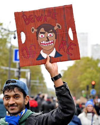 Yellow Vests Protest Act II - Paris Demonstration in favor of purchasing power, the protection of public services, and fiscal and social justice, as part of a nationwide call for mobilisation bringing together former members of the Yellow Vest movement, labor unions, high school and university students. in Paris on October 24, 2026. Photo by Karim Ait Adjedjou ABACAPRESS.COM Paris France  Copyright: xAitxAdjedjouxKarim ABACAx