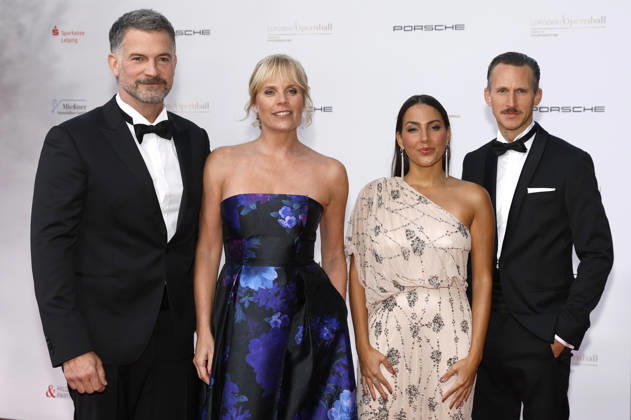 Simon Böer, Melanie Marschke, Amy Mußul, and Johannes Hendrik Langer at the 31st Leipzig Opera Ball 2026 at the Leipzig Opera, Leipzig, October 24, 2026 Foto:xR.xStoffelsx xFuturexImagex opernball2026_6025