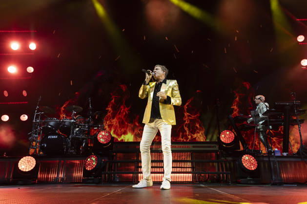 Duran Duran performs at Leeds Arena Simon Le Bon of Duran Duran performs at Leeds Arena, Leeds, England, 24th October 2026 as part of the Free To Love Tour, Credit:Mike Gray MIKE GRAY - B4227 Avalon United Kingdom, England, Leeds, Leeds Arena Copyright: xMikexGrayx xMIKExGRAYx-xB4227x xAvalonx 1146306961