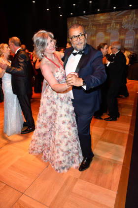 Cheryl Shepard with her husband Nikolaus Okonkwo at the 2026 Leipzig Opera Ball at the Leipzig Opera on October 24, 2026