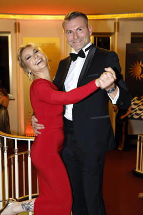 Susanne Klehn with her partner Michael Heinz at the 31st Leipzig Opera Ball 2026 at the Leipzig Opera House, Leipzig, October 24, 2026 Foto:xR.xStoffelsx xFuturexImagex opernball2026_6082
