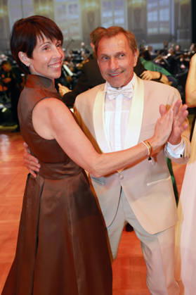 Richy Müller with his wife Christl Stumhofer at the 31st Leipzig Opera Ball 2026 at the Leipzig Opera, Leipzig, October 24, 2026 Foto:xR.xStoffelsx xFuturexImagex opernball2026_6084
