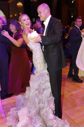 Jenny Elvers with her son Paul Jolig at the 31st Leipzig Opera Ball 2026 at the Leipzig Opera House, Leipzig, October 24, 2026 Foto:xR.xStoffelsx xFuturexImagex opernball2026_6097