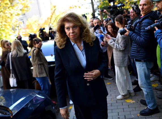 President Elections in Bulgaria Incumbent Bulgarian President Iliana after casting her vote in the first round of the presidential election in Sofia, Bulgaria, October 25, 2026. Nearly 6.6 million eligible voters are set to elect the seventh president of Bulgaria in the first round of voting. Sofia Bulgaria  Copyright: xMatrixxImagesx xVassilxDonevx