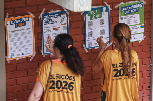 October 25, 2026, Belo Horizonte, Minas Gerais, BRAZIL: Preparation and organization of a polling station at the Maria Luiza Miranda Bastos State School, in the Planalto neighborhoodÃ¢â‚¬located in the northern zone of Belo Horizonte, Minas GeraisÃ¢â‚¬for the second round of the 2026 elections, along with the arrival of voters and the casting of ballots this Sunday, October 25, 2026. Belo Horizonte BRAZIL  - ZUMAc236 20261025_znp_c236_029 Copyright: xRodneyxCostax