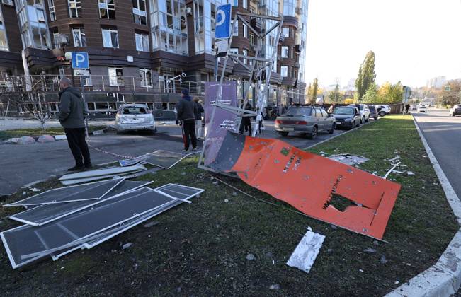 Russia Ukraine Drone Attack 9273033 25.10.2026 A view shows a damaged residential building after a massive drone attack in the course of Russia s military operation in Ukraine, in Belgorod, Russia. Two persons were killed and 14 others were injured in a reported strike by the Ukrainian Armed Forces on October 25. Taisia Liskovets Sputnik Belgorod Russia  Copyright: xTaisiaxLiskovetsx