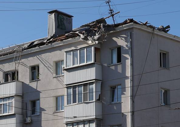 Russia Ukraine Drone Attack 9273087 25.10.2026 A view shows a residential building damaged in a massive drone attack amid Russia s military operation in Ukraine, in Belgorod, Russia. Two persons were killed and 14 others were injured in a reported strike by the Ukrainian Armed Forces on October 25. Taisia Liskovets Sputnik Belgorod Russia  Copyright: xTaisiaxLiskovetsx