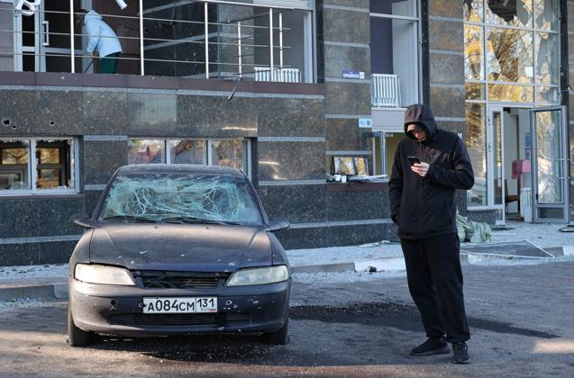 Russia Ukraine Drone Attack 9273028 25.10.2026 A man stands outside a residential building damaged in a massive drone attack amid Russia s military operation in Ukraine, in Belgorod, Russia. Two persons were killed and 14 others were injured in a reported strike by the Ukrainian Armed Forces on October 25. Taisia Liskovets Sputnik Belgorod Russia  Copyright: xTaisiaxLiskovetsx