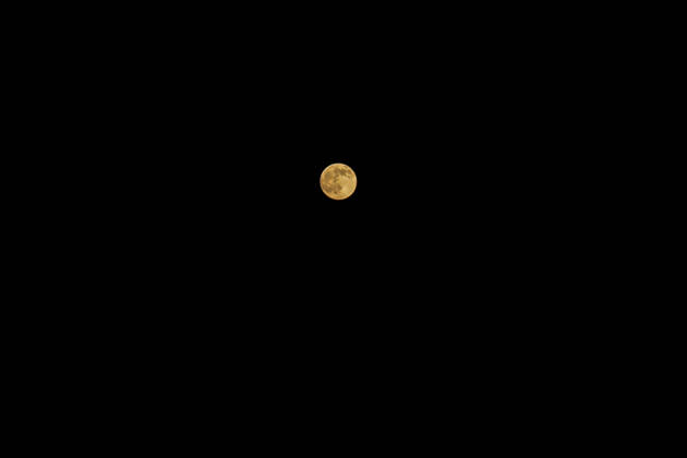 Nearly Full Moon Rises Over Kathmandu KATHMANDU, NEPAL October 25, 2026: The nearly full moon is seen in the night sky over Kathmandu, Nepal. ahead of the full moon on October 26. The bright moon illuminates the night sky, offering a striking celestial view over the Nepalese capital. (Photo by ap tolang Nexpher Images) kathmandu bagmati