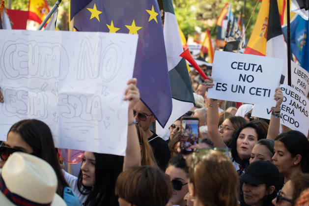 Mujeres Caballas organizes a rally in Madrid in support of Ceuta and demands a solution to the crisis within 30 days. Dozens of people participate in a rally in support of the people of Ceuta on October 25, 2026, in Madrid, Spain. Women from Ceuta have organized this demonstration to demand solutions so that the autonomous city can return to the normalcy it enjoyed prior to July 30, when 80,000 people entered en masse from Morocco. During the march, they demanded increased border security, the return of migrants, and reform of the Immigration Law. OCTOBER 25, 2026 Fernando Sá Spain  Copyright: xFernandoxSanchezx 7869414