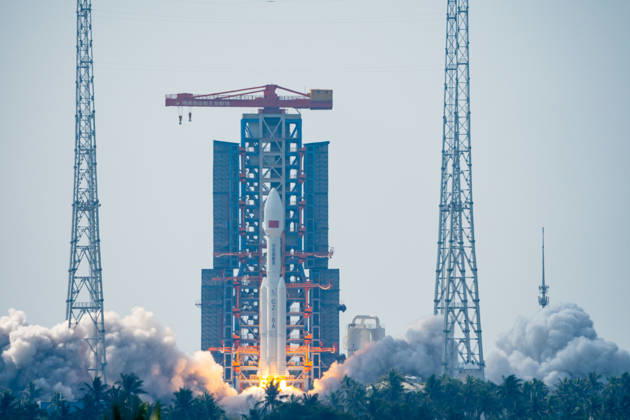 WENCHANG, CHINA - OCTOBER 25: A Long March 8A carrier rocket launches the Satellite Internet Low Orbit 28 Group satellites from the Hainan Commercial Spaceport on October 25, 2026 in Wenchang, Hainan Province of China. The satellites successfully entered their predetermined orbit, marking the completion of the launch mission.  Copyright: xVCGx 111676957974