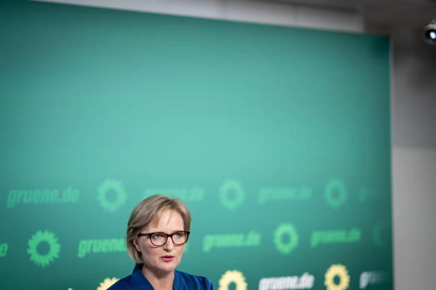 Party Chairwoman Franziska Brantner at the regular press conference on current issues at party headquarters Press conference with Federal Chairwoman Franziska Brantner, Alliance 90 The Greens, Berlin, Berlin, Germany, party headquarters
