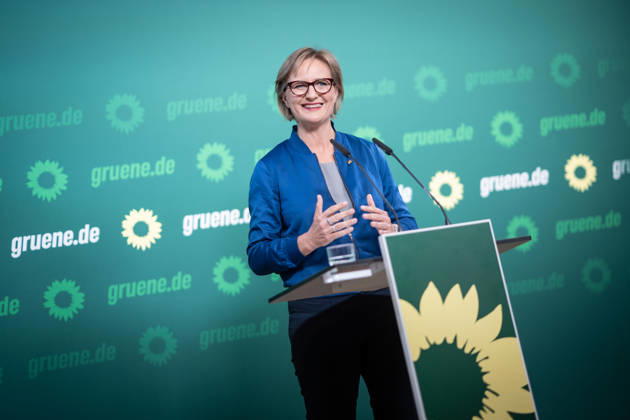 Party Chairwoman Franziska Brantner at the regular press conference on current issues at party headquarters Press conference with Federal Chairwoman Franziska Brantner, Alliance 90 The Greens, Berlin, Berlin, Germany, party headquarters