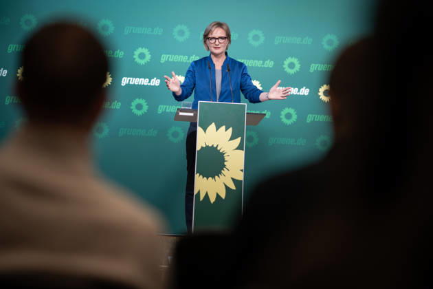 Party Chairwoman Franziska Brantner at the regular press conference on current issues at party headquarters Press conference with Federal Chairwoman Franziska Brantner, Alliance 90 The Greens, Berlin, Berlin, Germany, party headquarters