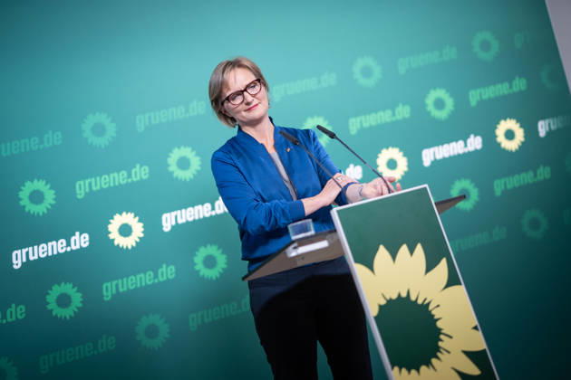 Party Chairwoman Franziska Brantner at the regular press conference on current issues at party headquarters Press conference with Federal Chairwoman Franziska Brantner, Alliance 90 The Greens, Berlin, Berlin, Germany, party headquarters