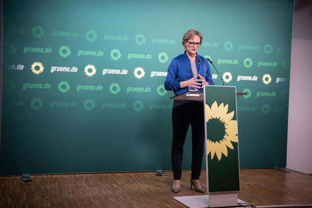 Party Chairwoman Franziska Brantner at the regular press conference on current issues at party headquarters Press conference with Federal Chairwoman Franziska Brantner, Alliance 90 The Greens, Berlin, Berlin, Germany, party headquarters