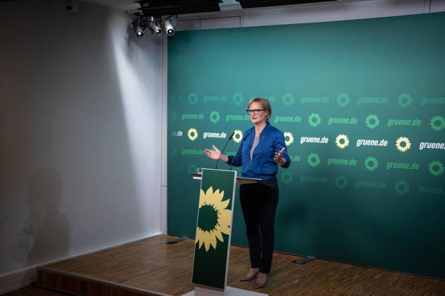 Party Chairwoman Franziska Brantner at the regular press conference on current issues at party headquarters Press conference with Federal Chairwoman Franziska Brantner, Alliance 90 The Greens, Berlin, Berlin, Germany, party headquarters