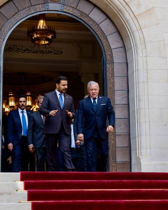 Jordan s King Abdullah II Meets Iraqi Prime Minister in Amman Jordan s King Abdullah II meets Iraqi Prime Minister Ali Faleh Al-Zaidi at Basman Palace in Amman, Jordan, on October 26, 2026. The two leaders discuss ways to strengthen bilateral cooperation in energy, electricity interconnection, transportation and security, according to the Jordanian Royal Court. Photo by Royal Hashemite Court apaimages Amman Amman Jordan 261026_Jordan_JPO_01(8) Copyright: xapaimagesxRoyalxHashemitexCourtxx xapaimagesx