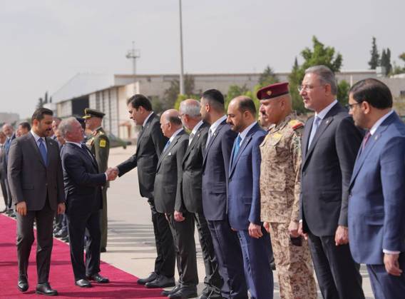 Iraqi Prime Minister Ali Falih al-Zaidi in Jordan AMMAN, JORDAN - OCTOBER 26 : (----EDITORIAL USE ONLY - MANDATORY CREDIT - IRAQI PRIME MINISTER S OFFICE PRESS HANDOUT - NO MARKETING NO ADVERTISING CAMPAIGNS - DISTRIBUTED AS A SERVICE TO CLIENTS----) Iraqi Prime Minister Ali Falih al-Zaidi is welcomed with an official ceremony by King Abdullah II at Marka Military Airport during his official visit to Amman, Jordan, on October 26. Iraqi Prime Minister s Office Press Handout Anadolu Amman Jordan. Editorial use only. Please get in touch for any other usage.  Copyright: x2026xAnadoluxIraqixPrimexMinister sxOfficexPressx xHandoutx
