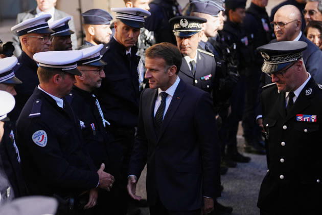 President Macron visits Marseille a Week After the Riots - France French President Emmanuel Macron meets with the police force in Marseille, France, Monday, October 26, 2026, during a visit to notice the return of republican order after the violence and looting that punctuated the citizen mobilization of October 17, 2026. Protests by high school students over learning conditions sparked a movement that has since spread nationwide, fuelled by broader anger over the rising cost of living. Photo by Aurelien Morissard Pool ABACAPRESS.COM Marseille France  Copyright: xMorissardxAurelien Pool ABACAx