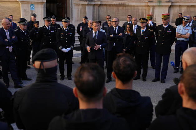 President Macron visits Marseille a Week After the Riots - France French President Emmanuel Macron meets with the police force at the prefecture in Marseille, France, Monday, October 26, 2026, during a visit to notice the return of republican order after the violence and looting that punctuated the citizen mobilization of October 17, 2026. Protests by high school students over learning conditions sparked a movement that has since spread nationwide, fuelled by broader anger over the rising cost of living. Photo by Aurelien Morissard Pool ABACAPRESS.COM Marseille France  Copyright: xMorissardxAurelien Pool ABACAx
