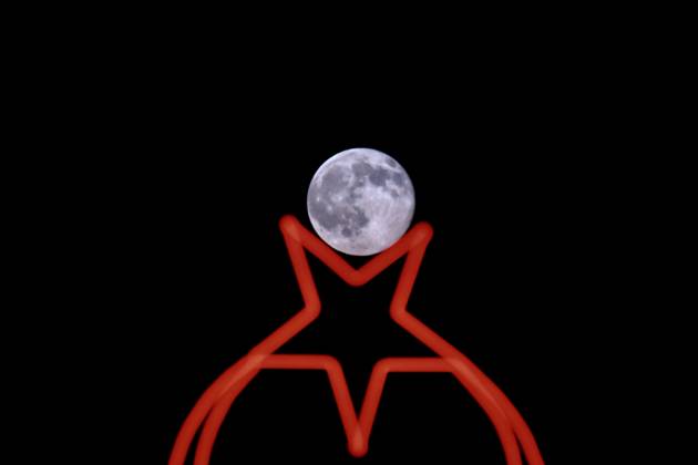 Full moon in Turkiye s Duzce DUZCE, TURKIYE - OCTOBER 26 : Full moon is seen during the evening hours in Duzce, Turkiye on October 26, 2026. Omer Urer Anadolu Duzce Turkey. Editorial use only. Please get in touch for any other usage.  Copyright: x2026xAnadoluxOmerxUrerx