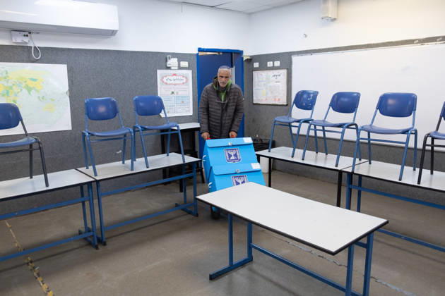Preparations continue for upcoming Knesset parliamentary elections in Israel TEL AVIV, ISRAEL - OCTOBER 26: Ballot boxes are set up at the A.D. Gordon school in the Herzliya district of Tel Aviv, Israel, on October 26, 2026. Preparations continue for the upcoming Knesset parliamentary elections scheduled for October 27. Voting will take place tomorrow, running from 07:00 to 22:00 local time. Nir Keidar Anadolu Tel Aviv Israel. Editorial use only. Please get in touch for any other usage.  Copyright: x2026xAnadoluxNirxKeidarx