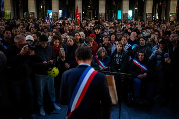Rally in Lyon following the attacks in Trappes and La Verrière on October 26, 2026. Nicolas Liponne MAXPPP Lyon 10 26 2026. Lyon Mayor Grégory Doucet at the rally in honor of Pengo Bossio Wangi, who was killed in the terrorist and racist attack in Trappes and La Verrière on October 23, 2026, in front of Lyon City Hall, October 26, 2026 Lyon Mayor Grégory Doucet at the rally held in honor of Pengo Bossio Wangi, who was killed in the terrorist and racist attack in Trappes and La Verrière on October 23, 2026, in front of Lyon City Hall on October 26, 2026 Lyon Auvergne-Rhône-Alpes France Copyright: xMAXPPPxNicolasxLiponnex NLP202610264992 NLP202610264992