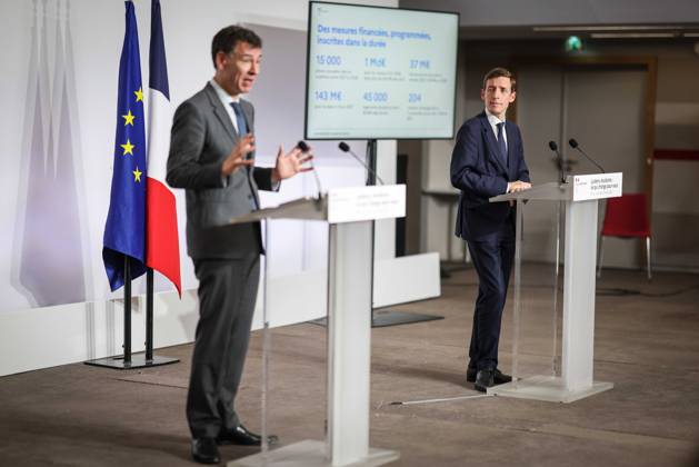 Paris, France le 26 octobre 2026 - Edouard Geffray, ministre de l Education nationale, et Philippe Baptiste, ministre de l Enseignement superieur, de la Recherche et de l Espace, presentent lors d une conference de presse les conclusions de la consultation nationale lyceenne et de la concertation relative Ã l orientation et a Parcoursup. Ils detaillent egalement les reponses aux attentes exprimees par les lyceens et les etudiants afin d ameliorer leurs conditions d apprentissage et d etude - Edouard Geffray, Minister of National Education, and Philippe Baptiste, Minister of Higher Education, Research and Space, present at a press conference the conclusions of the national high school consultation and the consultation on orientation and Par  Copyright: xSebastienxTOUBONx