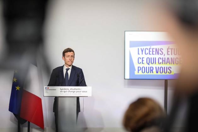 Paris, France le 26 octobre 2026 - Edouard Geffray, ministre de l Education nationale, et Philippe Baptiste, ministre de l Enseignement superieur, de la Recherche et de l Espace, presentent lors d une conference de presse les conclusions de la consultation nationale lyceenne et de la concertation relative Ã l orientation et a Parcoursup. Ils detaillent egalement les reponses aux attentes exprimees par les lyceens et les etudiants afin d ameliorer leurs conditions d apprentissage et d etude - Edouard Geffray, Minister of National Education, and Philippe Baptiste, Minister of Higher Education, Research and Space, present at a press conference the conclusions of the national high school consultation and the consultation on orientation and Par  Copyright: xSebastienxTOUBONx