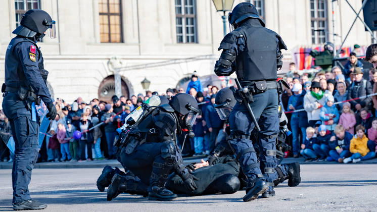 October 26, 2026 Official celebrations for Austria’s National Day 2026 Oath-taking ceremony during the official celebrations for National Day 2026 at Heldenplatz in Vienna, Austria The Prison Guard Special Operations Unit (JEG) during a demonstration in Vienna at Heldenplatz, Vienna, Austria