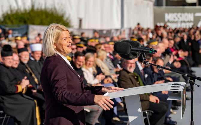 October 26, 2026 Official celebrations for Austria’s National Day 2026 Oath-taking ceremony during the official celebrations for National Day 2026 at Heldenplatz in Vienna, Austria. The photo shows ÖVP Federal Minister of Defense Klaudia Tanner in Vienna at Heldenplatz, Vienna, Austria